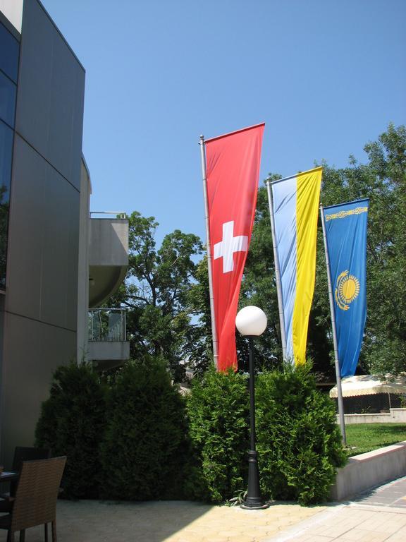 Two-Bedroom Apartment Donika Țarevo Exterior foto