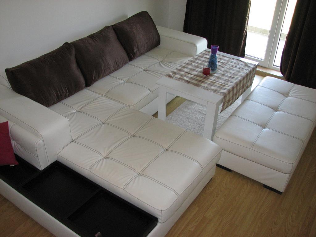 Two-Bedroom Apartment Donika Țarevo Exterior foto