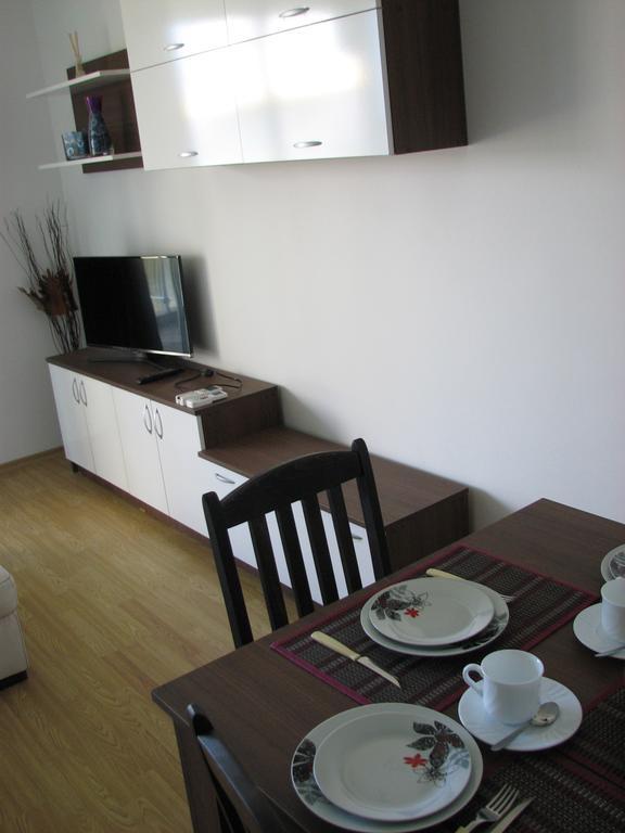 Two-Bedroom Apartment Donika Țarevo Exterior foto