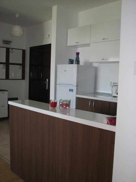 Two-Bedroom Apartment Donika Țarevo Exterior foto