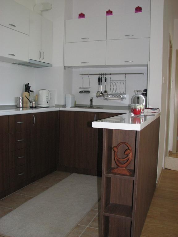 Two-Bedroom Apartment Donika Țarevo Exterior foto